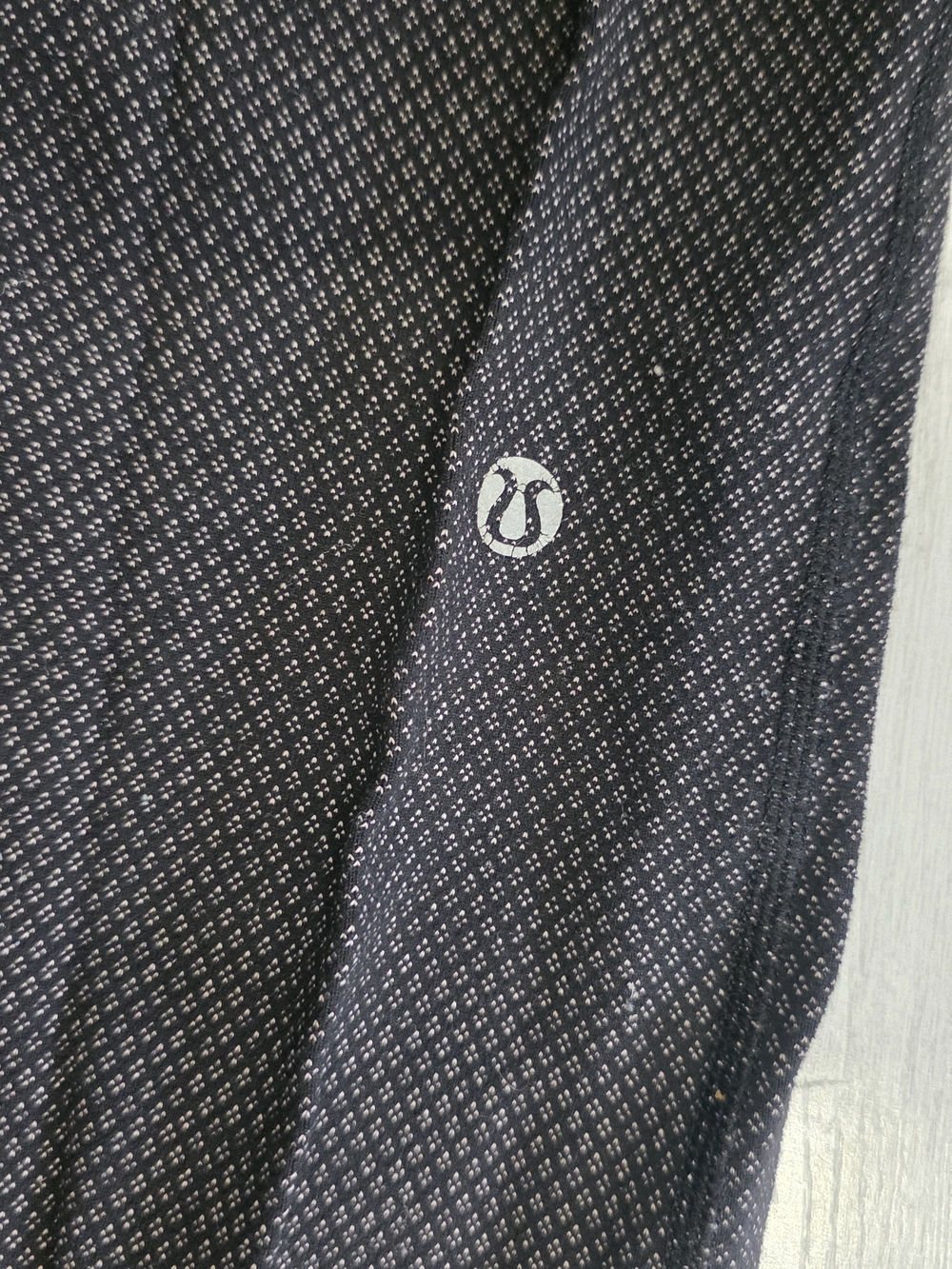 Lululemon High-Waist Performance Leggings - Black/Gray Size 6 Tall - Picture 8 of 8